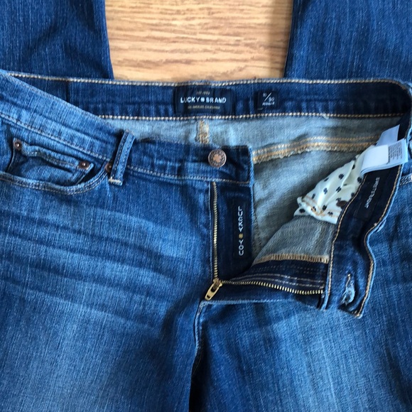 Lucky Brand Mid Rise Sweet Straight Jeans Size 10 - Picture 6 of 14